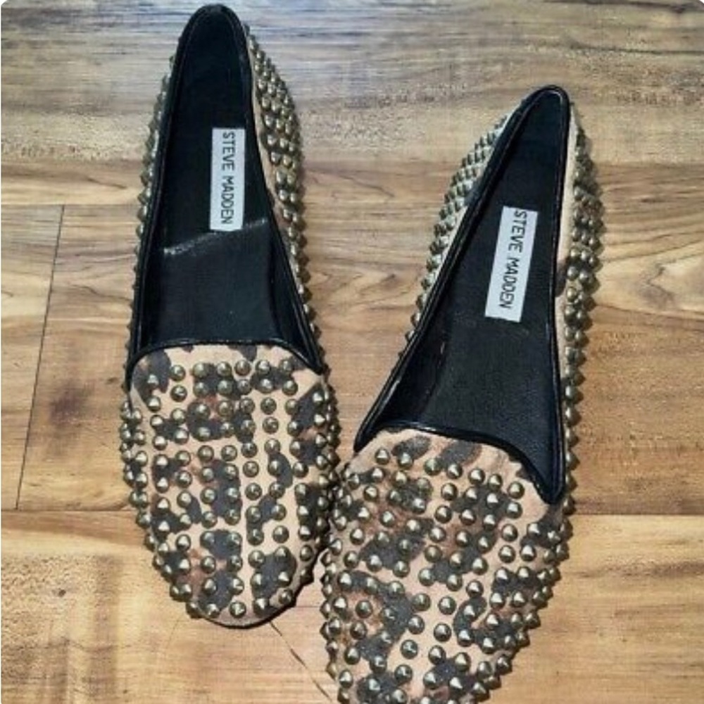 Steve Madden studded flats